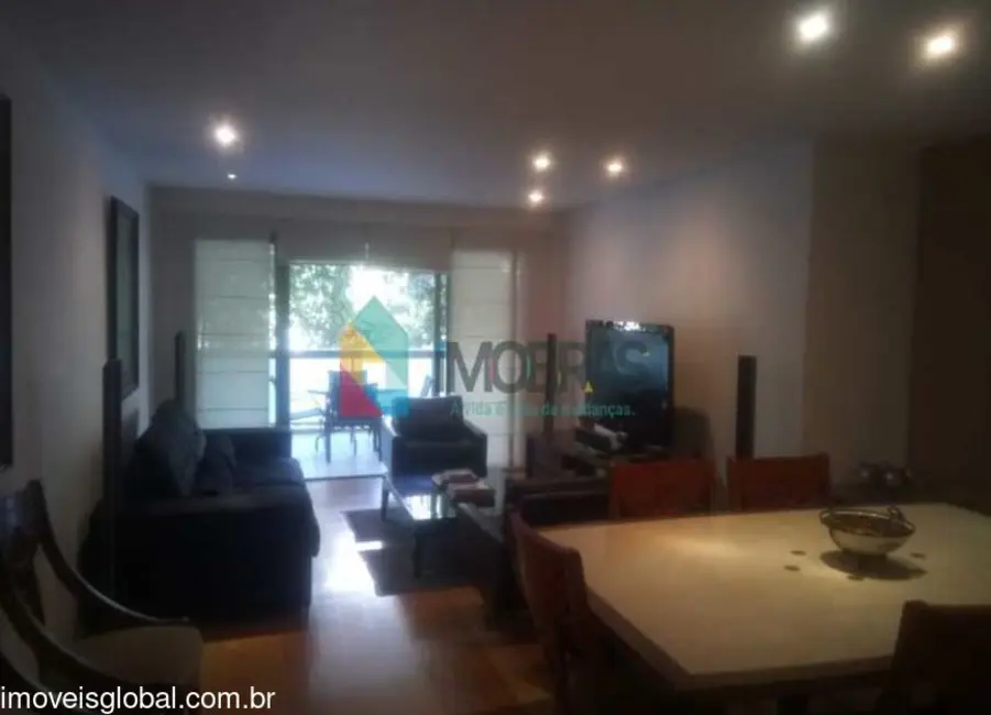 Foto 2 de Apartamento com 4 quartos à venda, 160m2 em Copacabana, Rio De Janeiro - RJ