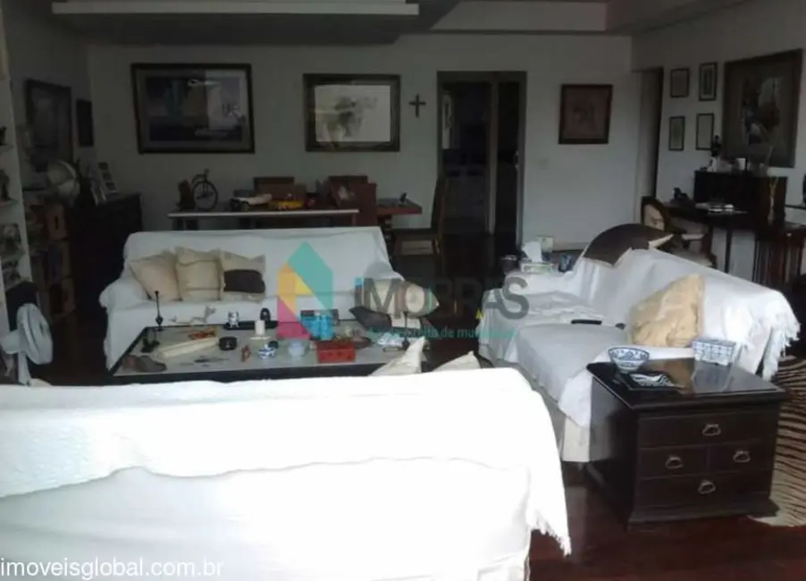 Apartamento com 4 quartos à venda, 180m2 em Ipanema, Rio De Janeiro - RJ - imagem 5 Foto 5 de Apartamento com 4 quartos à venda, 180m2 em Ipanema, Rio De Janeiro - RJ