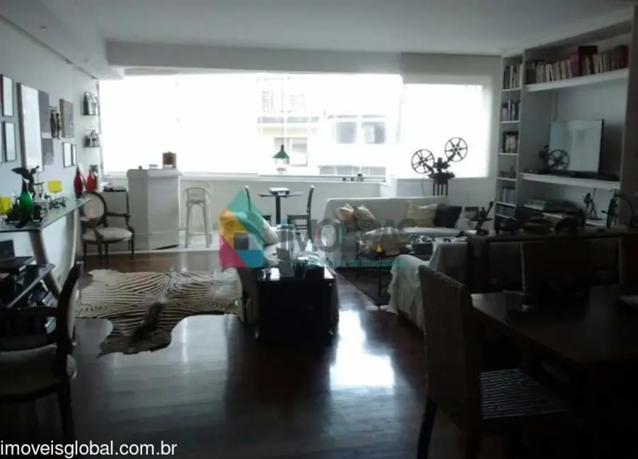 Apartamento com 4 quartos à venda, 180m2 em Ipanema, Rio De Janeiro - RJ - imagem 2 Foto 2 de Apartamento com 4 quartos à venda, 180m2 em Ipanema, Rio De Janeiro - RJ