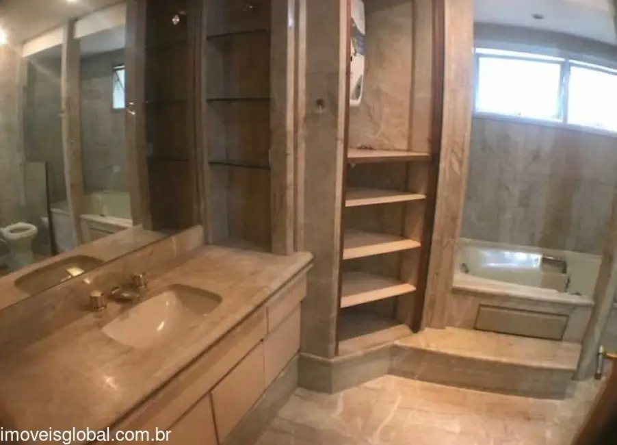 Apartamento com 3 quartos à venda, 260m2 em Ipanema, Rio De Janeiro - RJ - imagem 4 Foto 4 de Apartamento com 3 quartos à venda, 260m2 em Ipanema, Rio De Janeiro - RJ