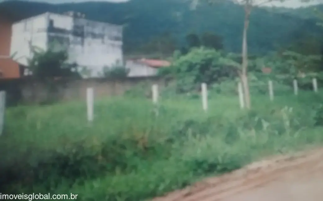 Foto 2 de Terreno / Lote à venda, 584m2 em Engenho do Mato, Niteroi - RJ