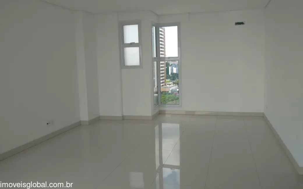 Foto 6 de Apartamento com 3 quartos à venda, 147m2 em Adrianópolis, Manaus - AM