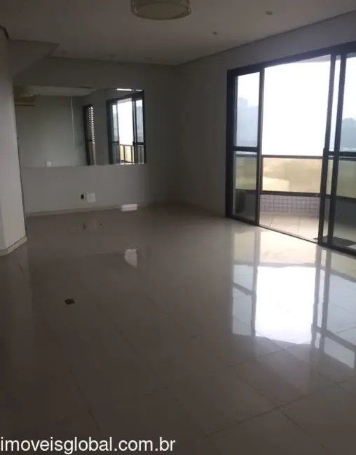 Foto 3 de Cobertura com 5 quartos à venda, 300m2 em Manaus - AM