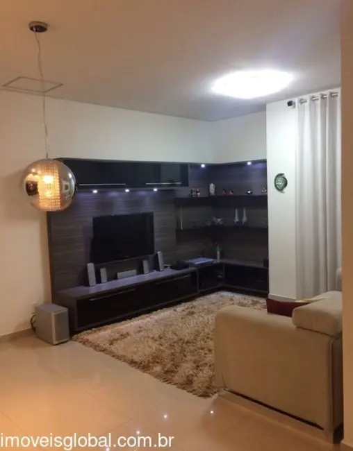 Foto 1 de Casa de Condomínio com 3 quartos à venda, 170m2 em Aleixo, Manaus - AM