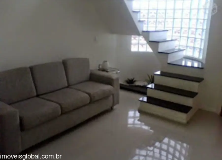 Casa de Condomínio com 2 quartos à venda, 85m2 em Adrianópolis, Manaus - AM - imagem 4 Foto 4 de Casa de Condomínio com 2 quartos à venda, 85m2 em Adrianópolis, Manaus - AM