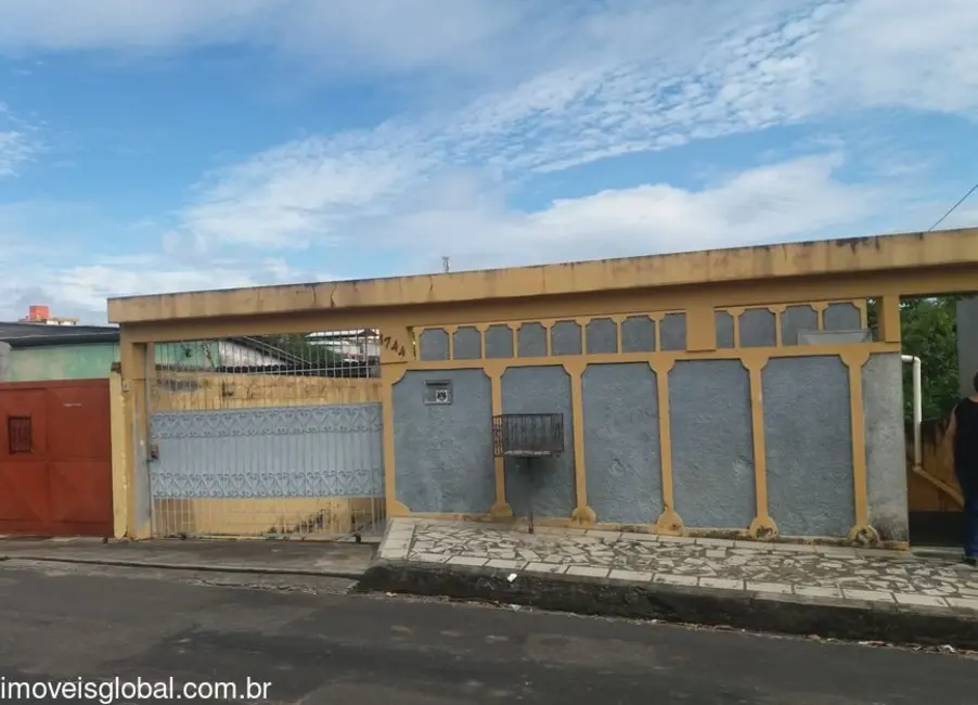 Foto 1 de Casa com 4 quartos para alugar, 300m2 em Manaus, AM