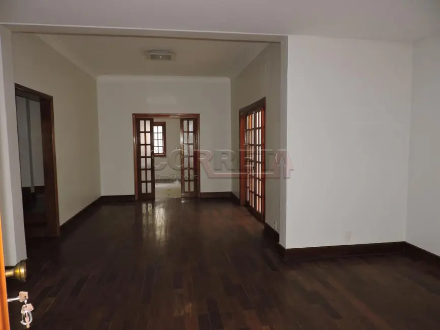 Foto 2 de Sobrado com 3 quartos à venda, 350m2 em Aracatuba - SP