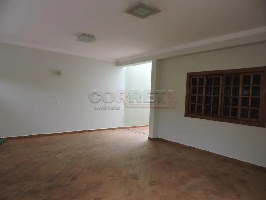 Foto 1 de Sobrado com 3 quartos à venda, 350m2 em Aracatuba - SP