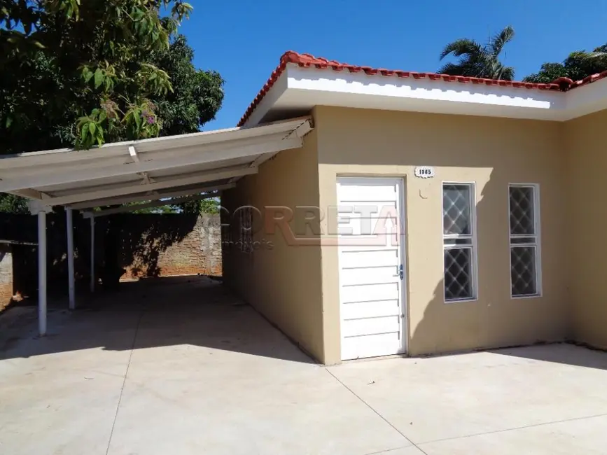Foto 2 de Casa com 2 quartos para alugar, 69m2 em Aracatuba - SP