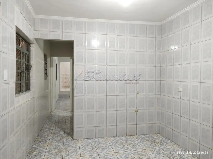 Casa com 3 quartos à venda, 140m2 em Jardim Brasil, Itapetininga - SP - imagem 3 Foto 3 de Casa com 3 quartos à venda, 140m2 em Jardim Brasil, Itapetininga - SP
