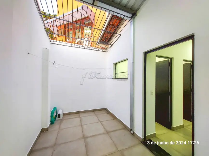 Prédio Inteiro para alugar, 164m2 em Centro, Itapetininga - SP - imagem 9 Foto 9 de Prédio Inteiro para alugar, 164m2 em Centro, Itapetininga - SP