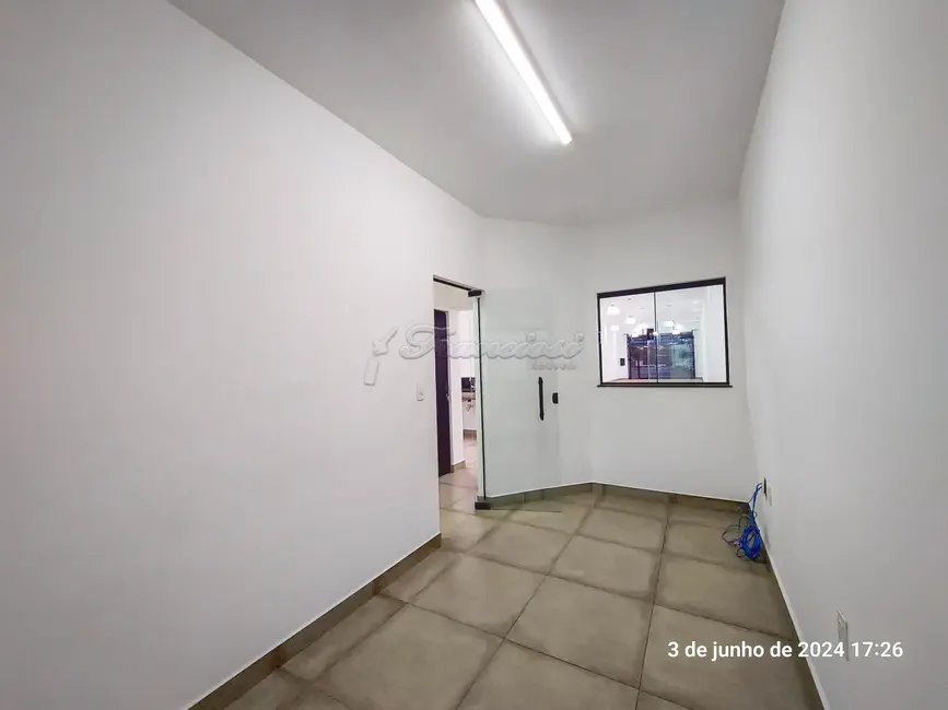 Prédio Inteiro para alugar, 164m2 em Centro, Itapetininga - SP - imagem 7 Foto 7 de Prédio Inteiro para alugar, 164m2 em Centro, Itapetininga - SP