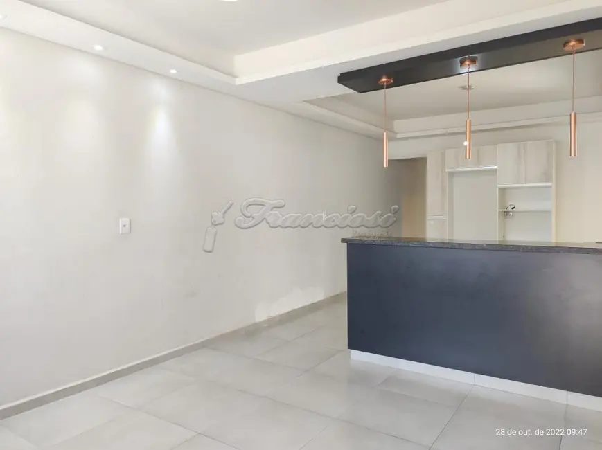 Casa com 2 quartos à venda, 172m2 em Itapetininga - SP - imagem 1 Foto 1 de Casa com 2 quartos à venda, 172m2 em Itapetininga - SP