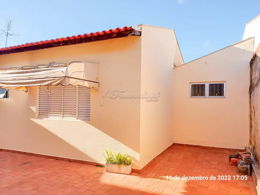 Foto 5 de Casa com 3 quartos à venda, 133m2 em Centro, Itapetininga - SP