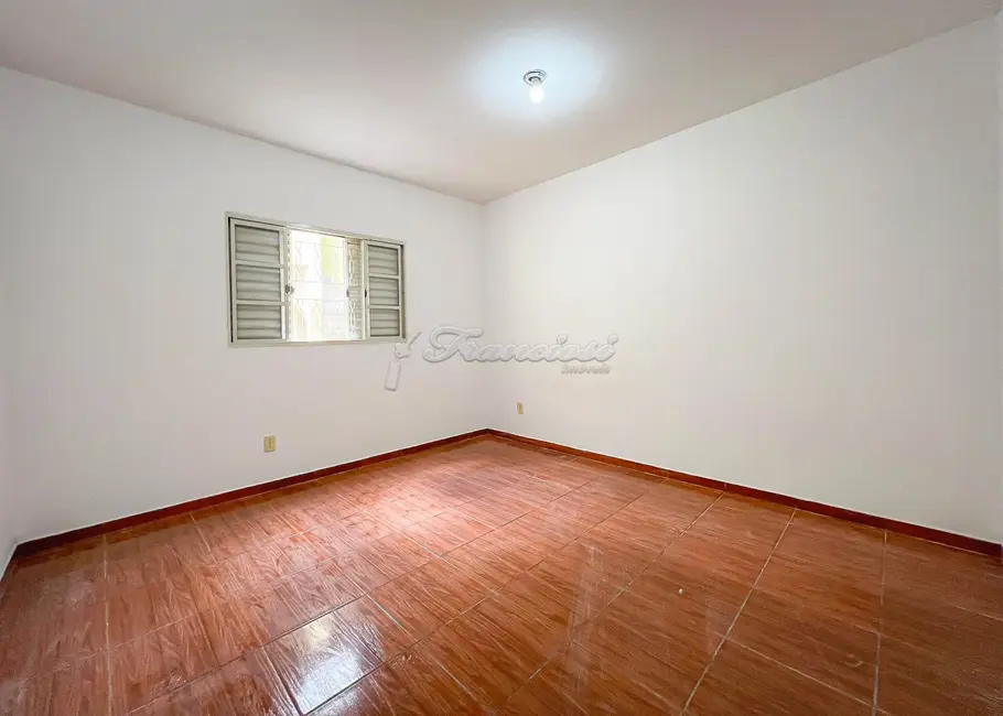 Foto 3 de Casa com 2 quartos à venda, 88m2 em Vila Salém, Itapetininga - SP