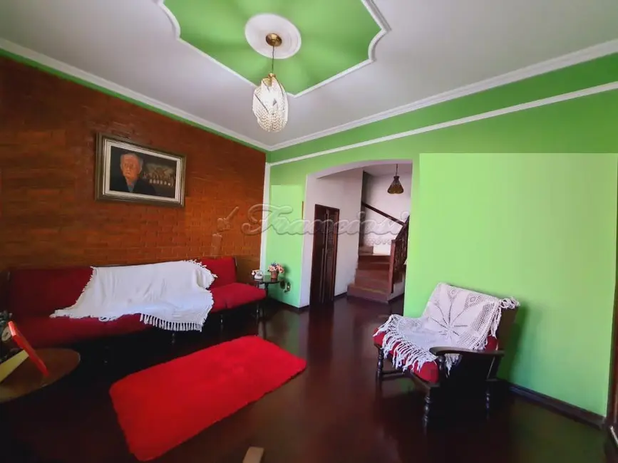 Foto 3 de Casa com 4 quartos à venda, 85m2 em Centro, Itapetininga - SP