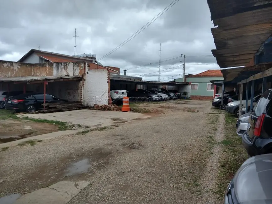 Fazenda / Haras para alugar, 2105m2 em Centro, Itapetininga - SP - imagem 9 Foto 9 de Fazenda / Haras para alugar, 2105m2 em Centro, Itapetininga - SP