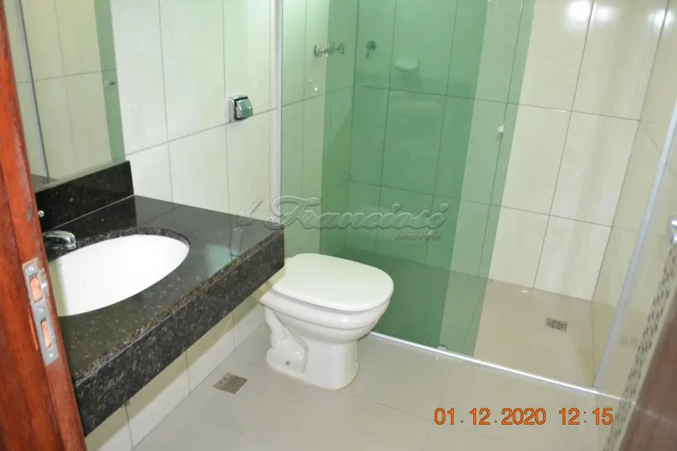Casa com 4 quartos à venda, 285m2 em Vila Vendramini, Itapetininga - SP - imagem 3 Foto 3 de Casa com 4 quartos à venda, 285m2 em Vila Vendramini, Itapetininga - SP