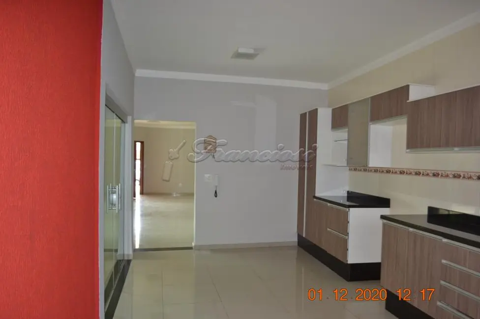 Casa com 4 quartos à venda, 285m2 em Vila Vendramini, Itapetininga - SP - imagem 5 Foto 5 de Casa com 4 quartos à venda, 285m2 em Vila Vendramini, Itapetininga - SP