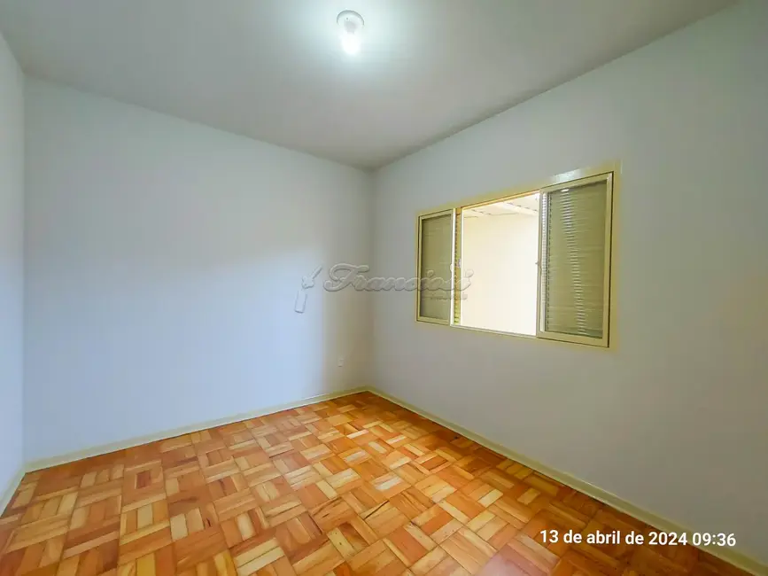 Foto 5 de Casa com 2 quartos para alugar, 73m2 em Centro, Itapetininga - SP