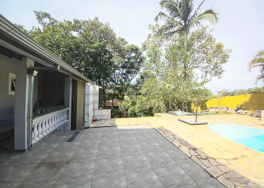 Fazenda / Haras com 2 quartos à venda, 1000m2 em Alambari - SP - imagem 7 Foto 7 de Fazenda / Haras com 2 quartos à venda, 1000m2 em Alambari - SP