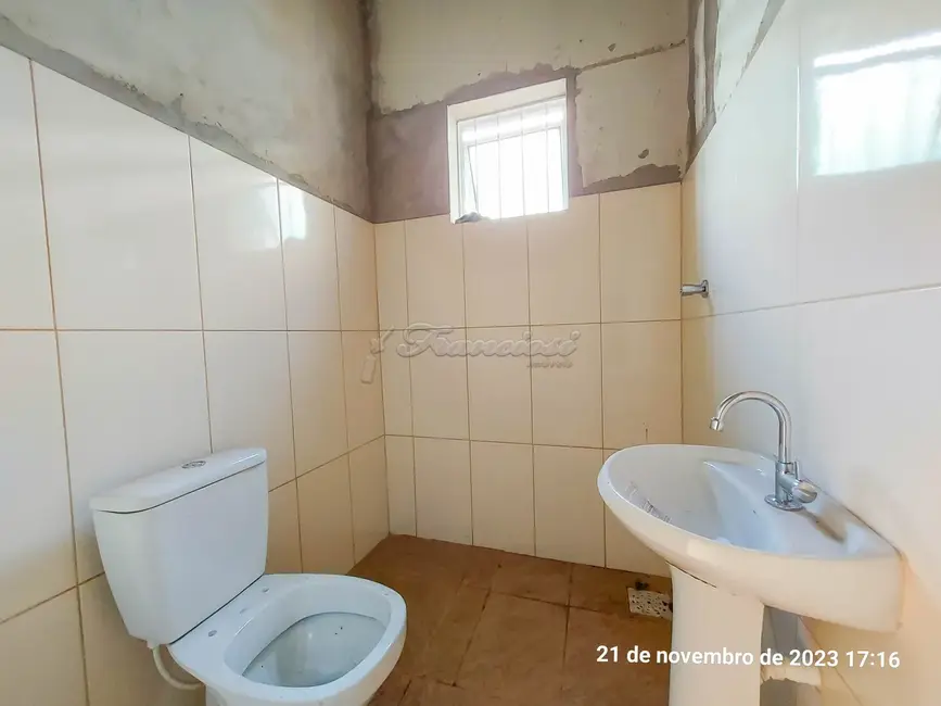 Casa com 3 quartos para alugar, 133m2 em Centro, Itapetininga - SP - imagem 5 Foto 5 de Casa com 3 quartos para alugar, 133m2 em Centro, Itapetininga - SP