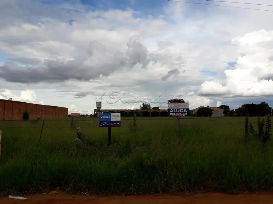 Foto 1 de Fazenda / Haras para alugar, 11330m2 em Estância Conceição, Itapetininga - SP