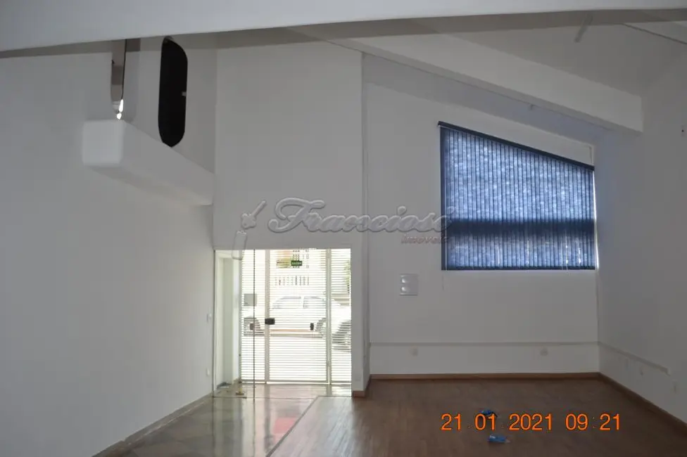 Foto 1 de Loja para alugar, 192m2 em Centro, Itapetininga - SP