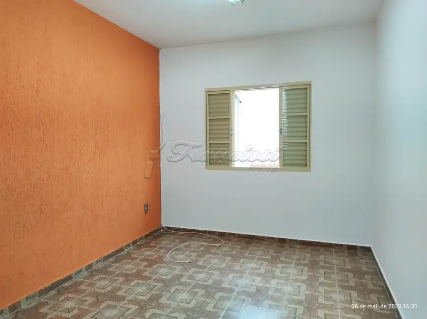 Casa com 3 quartos à venda, 125m2 em Jardim Maricota, Itapetininga - SP - imagem 9 Foto 9 de Casa com 3 quartos à venda, 125m2 em Jardim Maricota, Itapetininga - SP