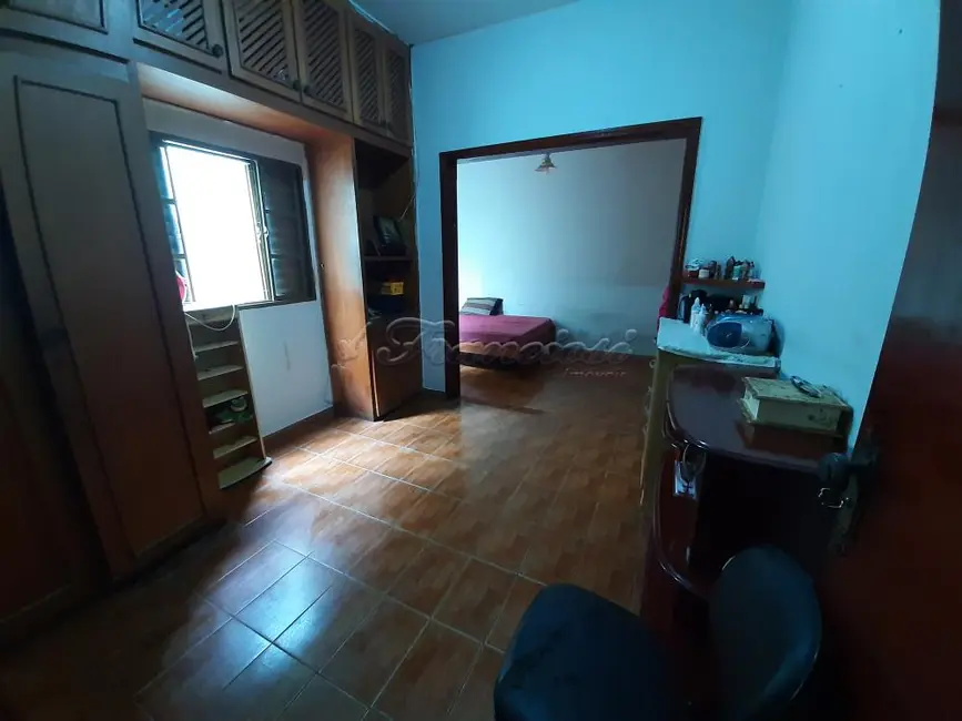 Foto 7 de Casa com 4 quartos à venda, 170m2 em Centro, Itapetininga - SP