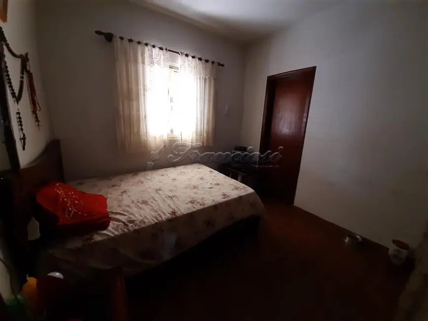 Foto 5 de Casa com 4 quartos à venda, 170m2 em Centro, Itapetininga - SP