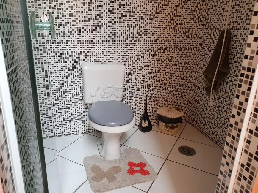 Casa com 3 quartos à venda, 150m2 em Parque Atenas do Sul, Itapetininga - SP - imagem 4 Foto 4 de Casa com 3 quartos à venda, 150m2 em Parque Atenas do Sul, Itapetininga - SP