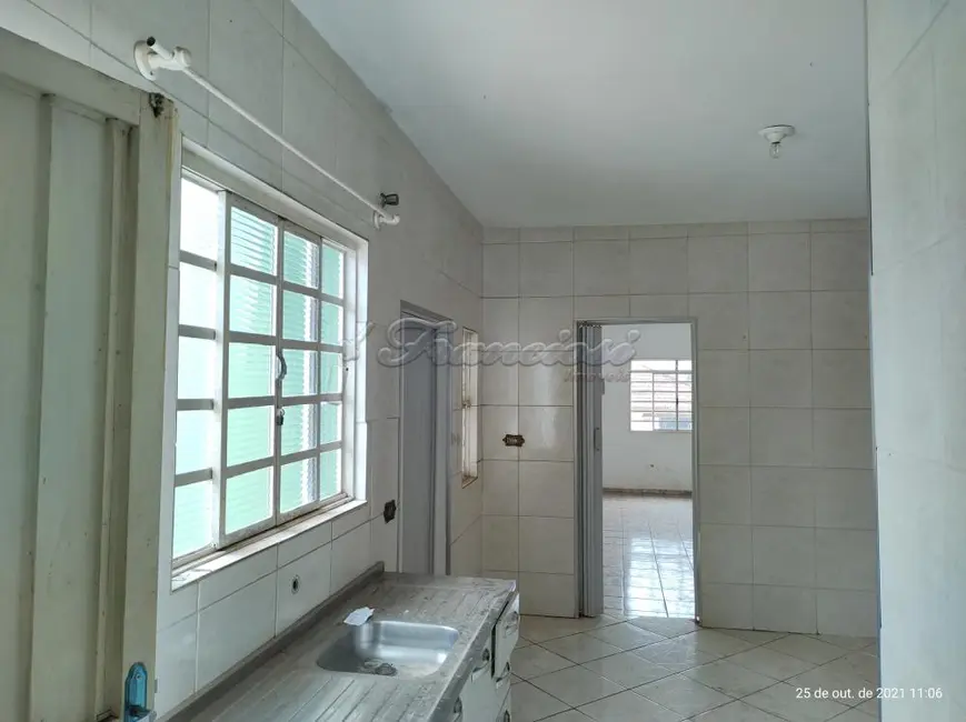 Foto 2 de Casa com 3 quartos à venda, 300m2 em Vila Santana, Itapetininga - SP
