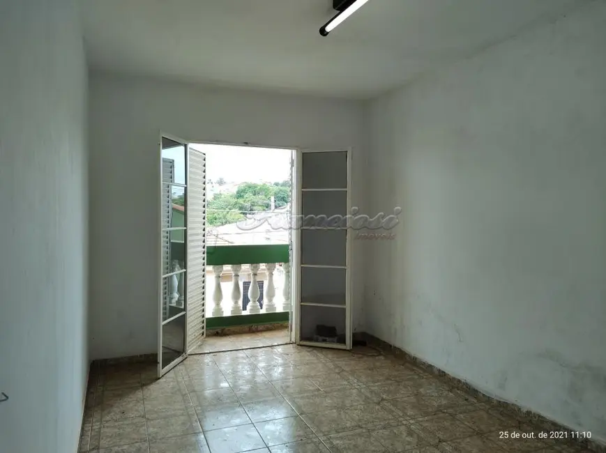 Foto 5 de Casa com 3 quartos à venda, 300m2 em Vila Santana, Itapetininga - SP