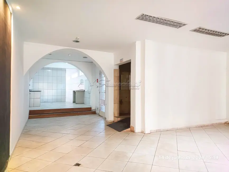 Foto 4 de Prédio Inteiro com 3 quartos para alugar, 411m2 em Centro, Itapetininga - SP