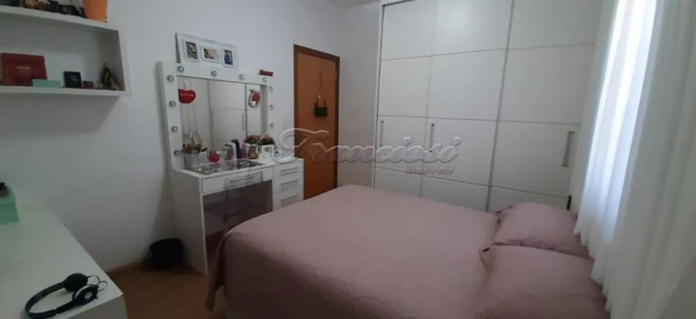 Foto 5 de Casa com 3 quartos à venda, 300m2 em Itapetininga - SP