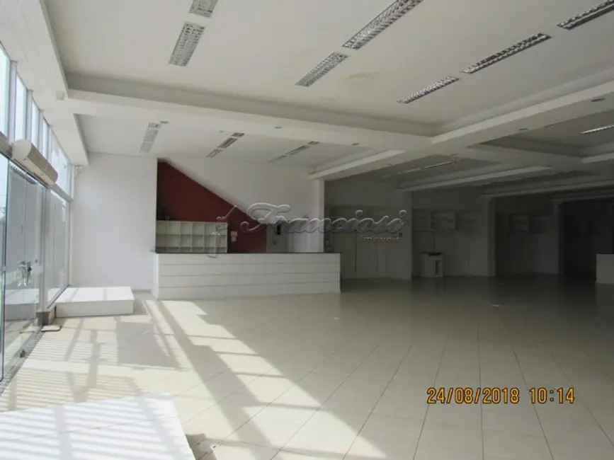 Foto 2 de Prédio Inteiro à venda, 451m2 em Vila Rio Branco, Itapetininga - SP