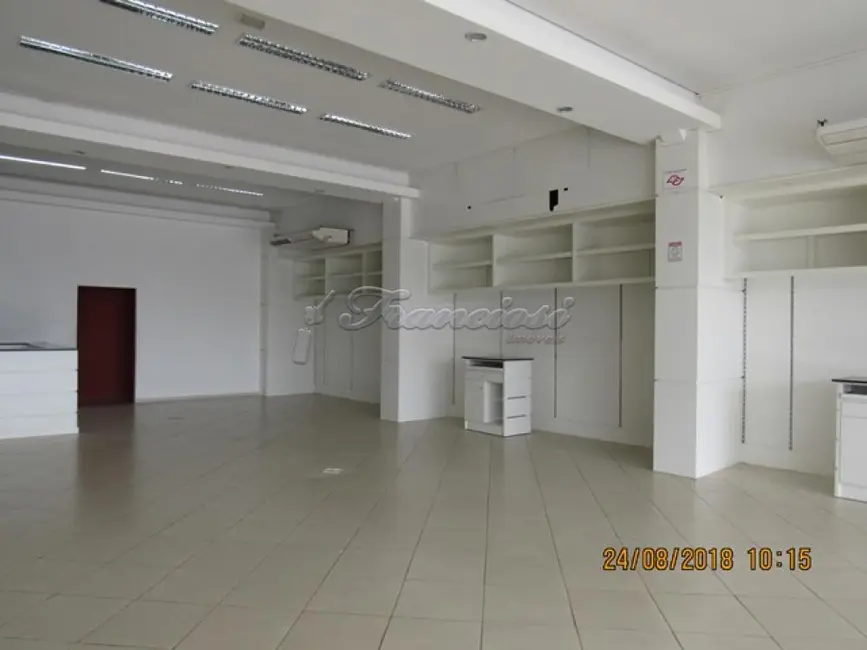 Prédio Inteiro à venda, 451m2 em Vila Rio Branco, Itapetininga - SP - imagem 8 Foto 8 de Prédio Inteiro à venda, 451m2 em Vila Rio Branco, Itapetininga - SP