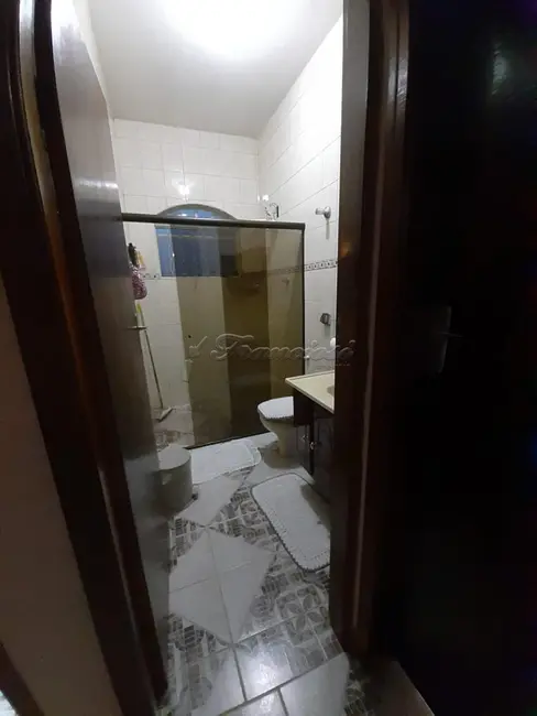 Casa com 3 quartos à venda, 306m2 em Angatuba - SP - imagem 8 Foto 8 de Casa com 3 quartos à venda, 306m2 em Angatuba - SP