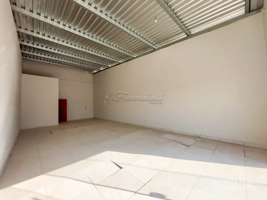 Foto 1 de Prédio Inteiro para alugar, 60m2 em Vila Hungria, Itapetininga - SP