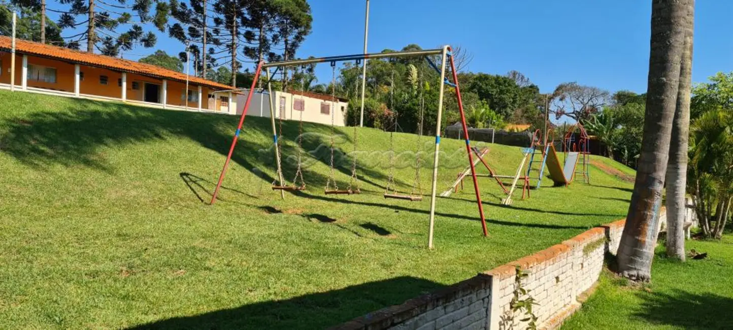 Fazenda / Haras com 9 quartos à venda, 7100m2 em Vila Sottemo, Itapetininga - SP - imagem 8 Foto 8 de Fazenda / Haras com 9 quartos à venda, 7100m2 em Vila Sottemo, Itapetininga - SP