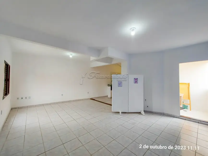 Prédio Inteiro para alugar, 48m2 em Centro, Itapetininga - SP - imagem 4 Foto 4 de Prédio Inteiro para alugar, 48m2 em Centro, Itapetininga - SP