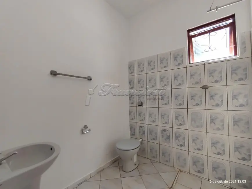 Casa com 2 quartos à venda, 74m2 em Vila Mazzei, Itapetininga - SP - imagem 8 Foto 8 de Casa com 2 quartos à venda, 74m2 em Vila Mazzei, Itapetininga - SP