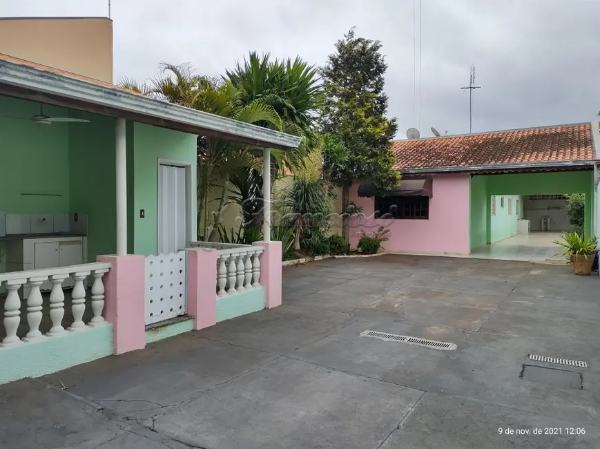 Foto 1 de Casa com 3 quartos à venda, 146m2 em Retiro Santana, Itapetininga - SP