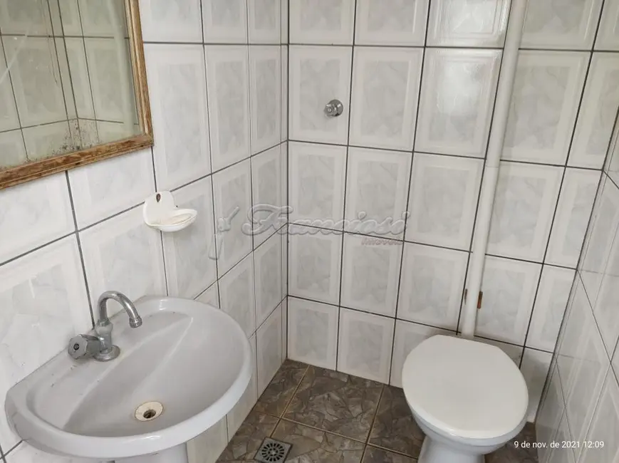 Foto 3 de Casa com 3 quartos à venda, 146m2 em Retiro Santana, Itapetininga - SP