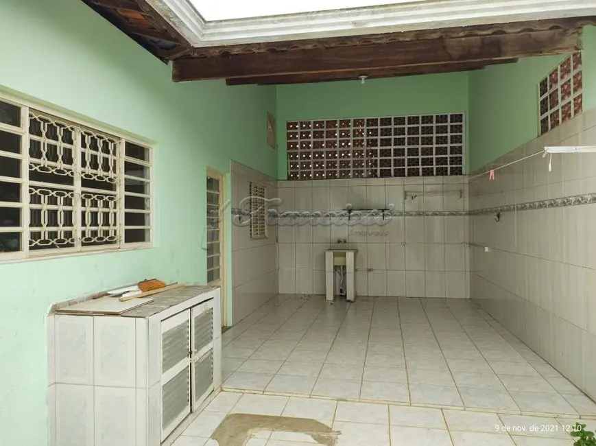 Foto 4 de Casa com 3 quartos à venda, 146m2 em Retiro Santana, Itapetininga - SP