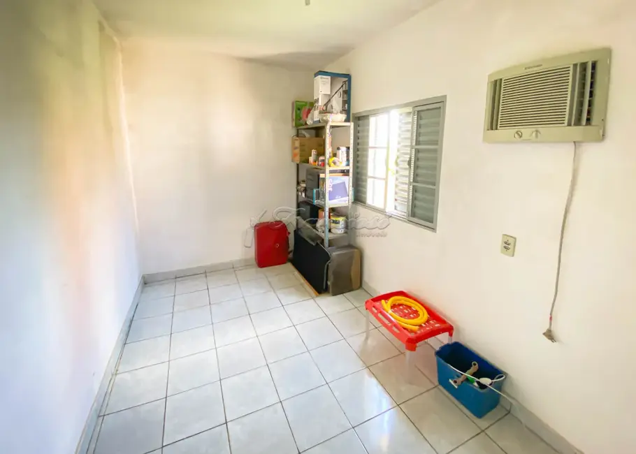 Casa com 3 quartos à venda, 137m2 em Centro, Itapetininga - SP - imagem 8 Foto 8 de Casa com 3 quartos à venda, 137m2 em Centro, Itapetininga - SP