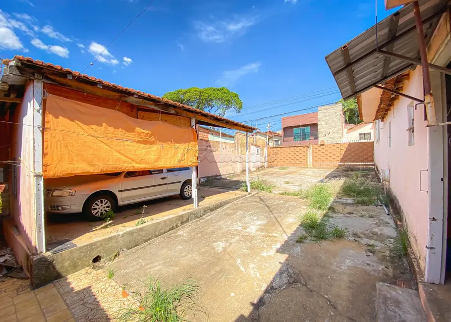 Casa com 3 quartos à venda, 137m2 em Centro, Itapetininga - SP - imagem 3 Foto 3 de Casa com 3 quartos à venda, 137m2 em Centro, Itapetininga - SP