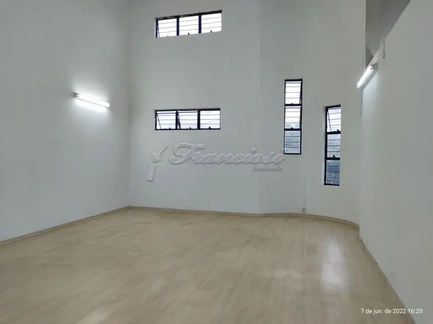 Prédio Inteiro à venda, 425m2 em Vila Nova Itapetininga, Itapetininga - SP - imagem 7 Foto 7 de Prédio Inteiro à venda, 425m2 em Vila Nova Itapetininga, Itapetininga - SP