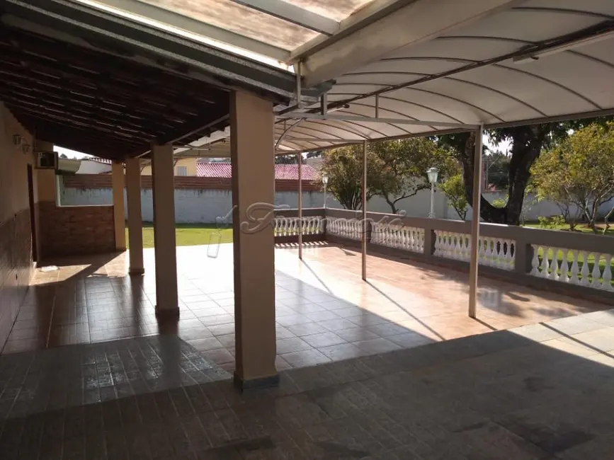 Chácara com 2 quartos à venda, 2000m2 em Jardim Cruzeiro do Sul, Itapetininga - SP - imagem 6 Foto 6 de Chácara com 2 quartos à venda, 2000m2 em Jardim Cruzeiro do Sul, Itapetininga - SP